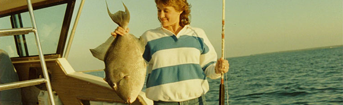Elizabeth Zeagler with Gray Triggerfish Elizabeth Zeagler with Gray Triggerfish